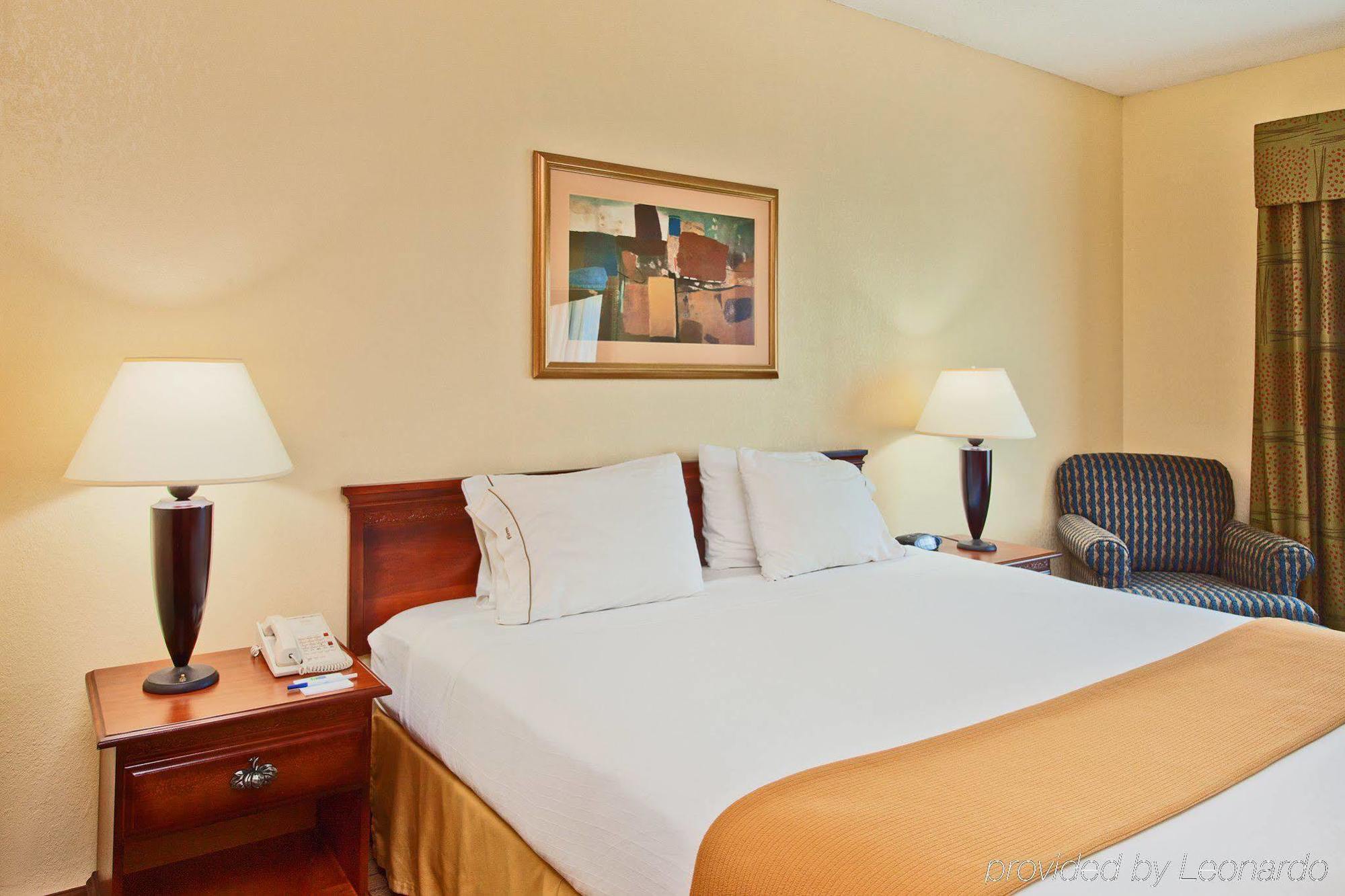 Holiday Inn Express & Suites - Enterprise By Ihg Kamer foto